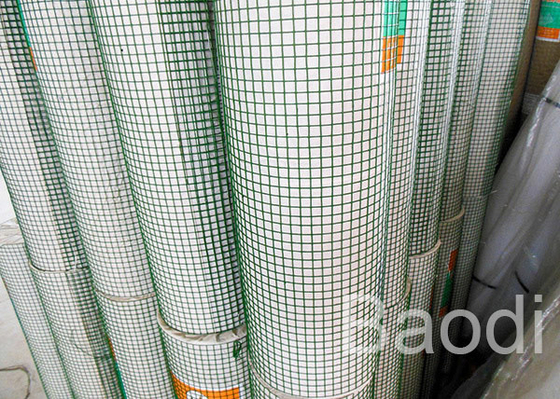Square Grid Green Garden Fencing Roll , PVC Coated Chicken Wire Fence 30 M Length