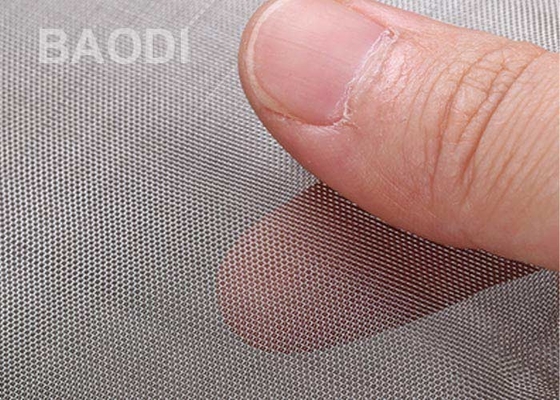 Square Holes 18 Inch Woven Crimped Wire Mesh Stainless Steel Rolls
