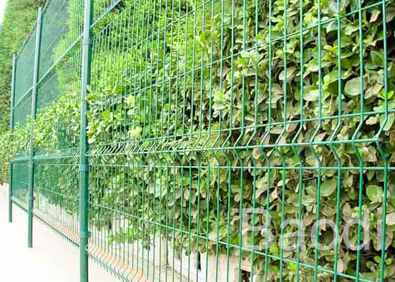 3 - 6 Mm Garden Fencing Wire Mesh , Vinyl Coated Welded Wire Fencing For Park