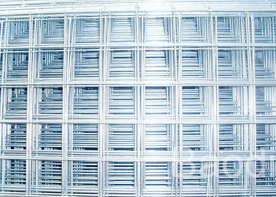 Firm Structure Pig Wire Fencing With Square Grid , Galvanised Steel Mesh Fence Panels 