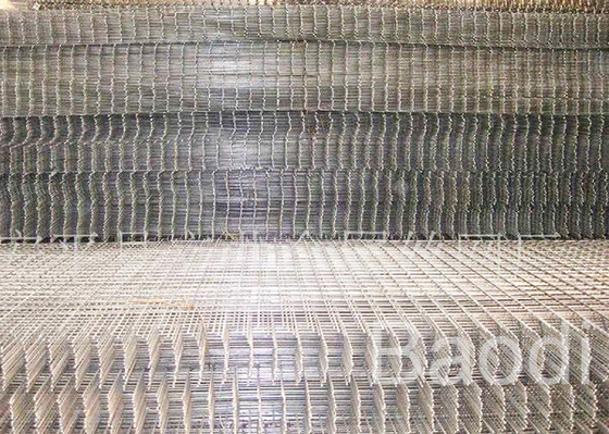 5' High Hog Wire Mesh Panels Hot Dipped Galvanized Welded Pattern 4 Gauge