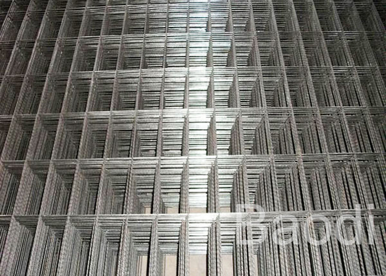 Black Iron Welded Wire Mesh Panels Square Grid For Building / Agricultural / Industrial
