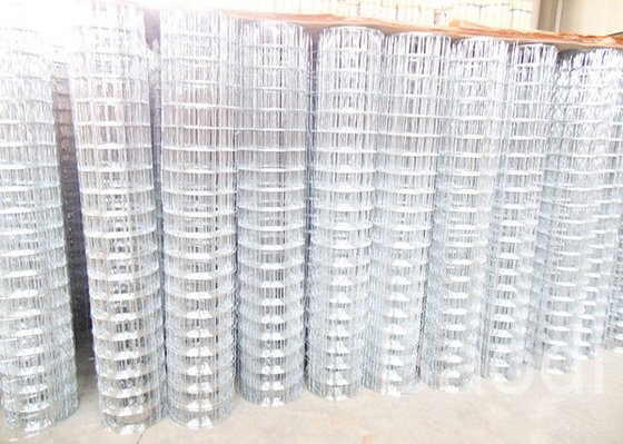 Oxidation Resistant Square Welded Wire Mesh Smooth Surface For Machine Protection