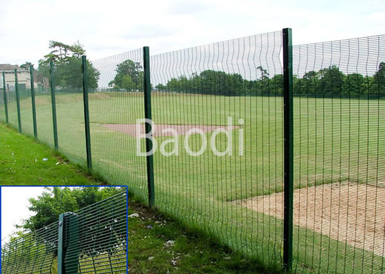 Anti Climb Welded Mesh Panel , Green Powder Coated Wire Security Fencing 