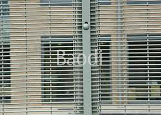 Prison Vinyl Coated Anti Climb Fence Panels , 358 Wire High Security Fencing 