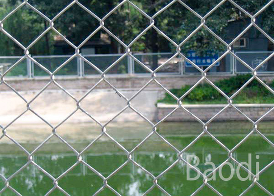 Chain Link Fence Privacy Screen , Low Carbon Steel Wire Cyclone Fence Panels 