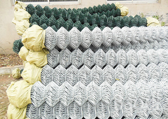 Roadway Galvanized Chain Link Mesh Fence 6 Feet In Roll Acid / Corrosion Resistant