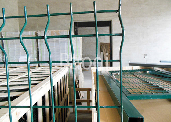 Custom Curved Welded Fence Panels Powder Spraying For Sightseeing Zone