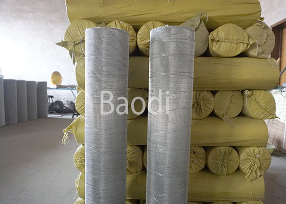 12 Mesh Galvanized Woven Square Crimped Wire Mesh Packed In Roll