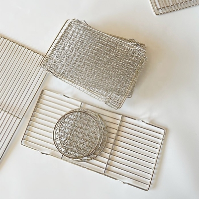 Cooking Grills with Customizable Grilling Space and Heat Resistance Gourmet Barbecue Wire Mesh