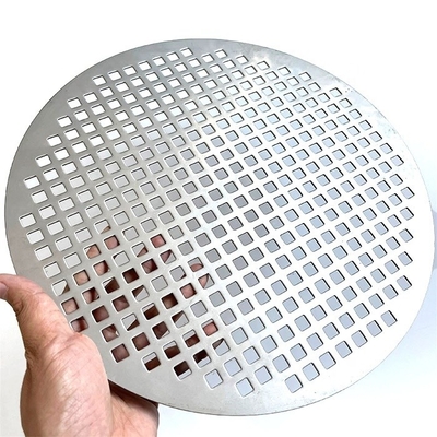 Decorative Metal Facade Thickness 0.5 3.5mm Max. 1.5m Width Customizable Perforated Panel Patterns