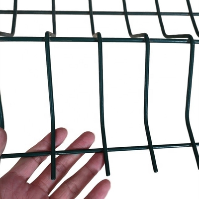 Pvc Coated Frame Finishing 3D Fence Panels Durable Triangle Mesh for Modern Gardens and Outdoor Spaces