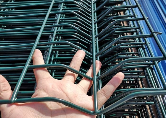 8 Ft Wire Mesh Security Fencing Welded Iron Pvc Coated Square Grid