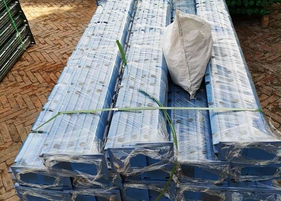 50x100mm Square Post Steel Wire Mesh Fence Welded Blue Powder Spraying